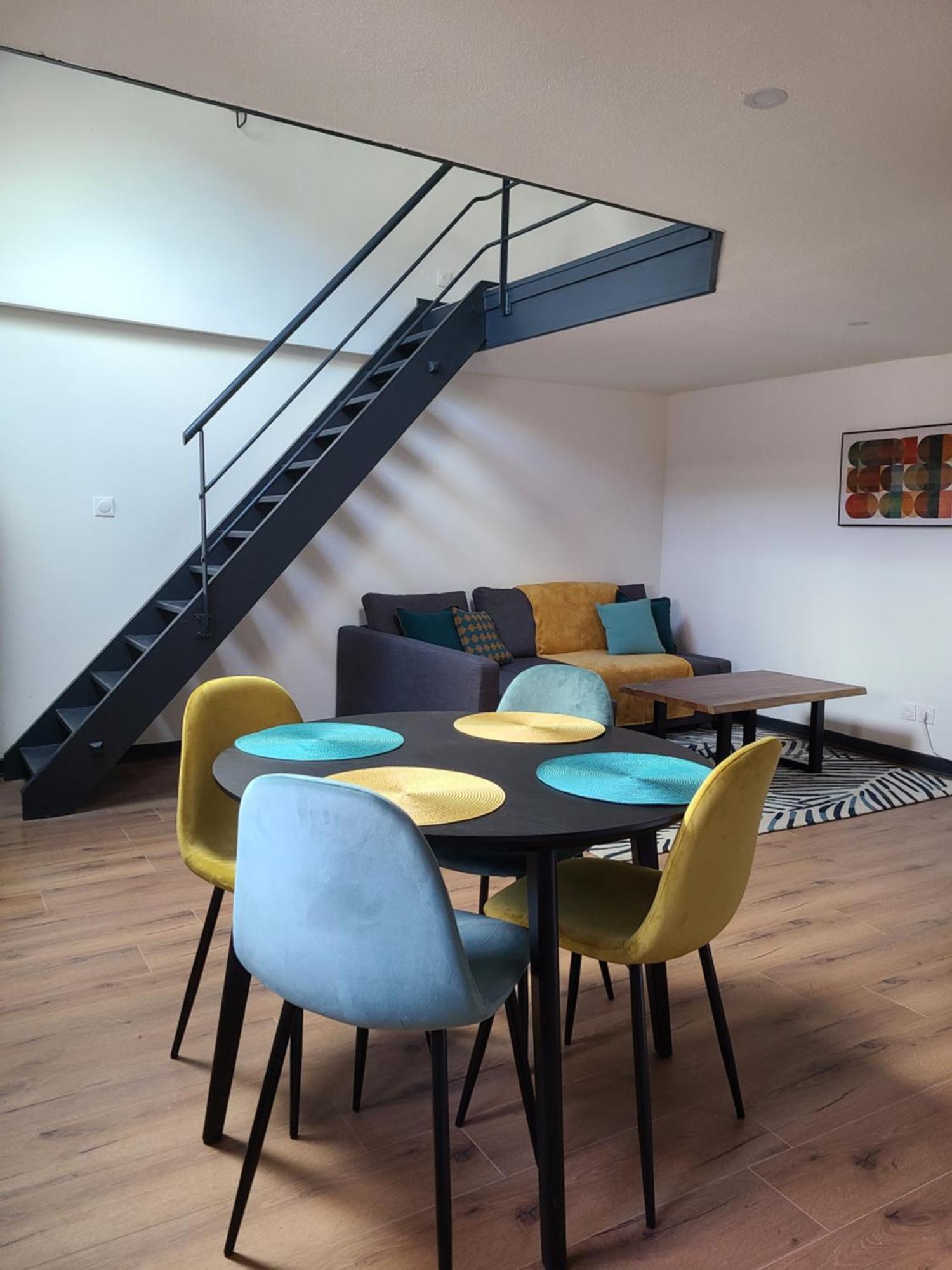 44 Grande Rue Apartment